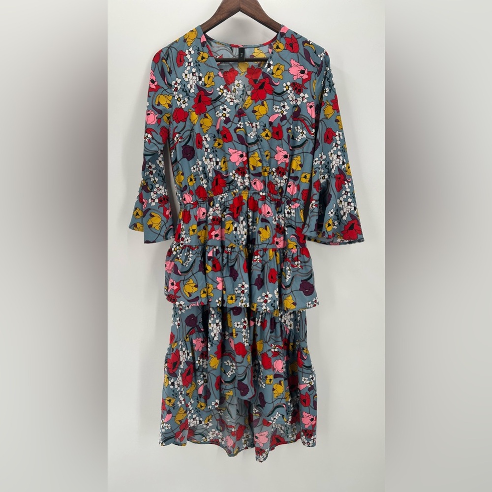 Floral dress with ruffle skirt, size Medium